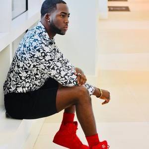 Meet your Posher, Lionel